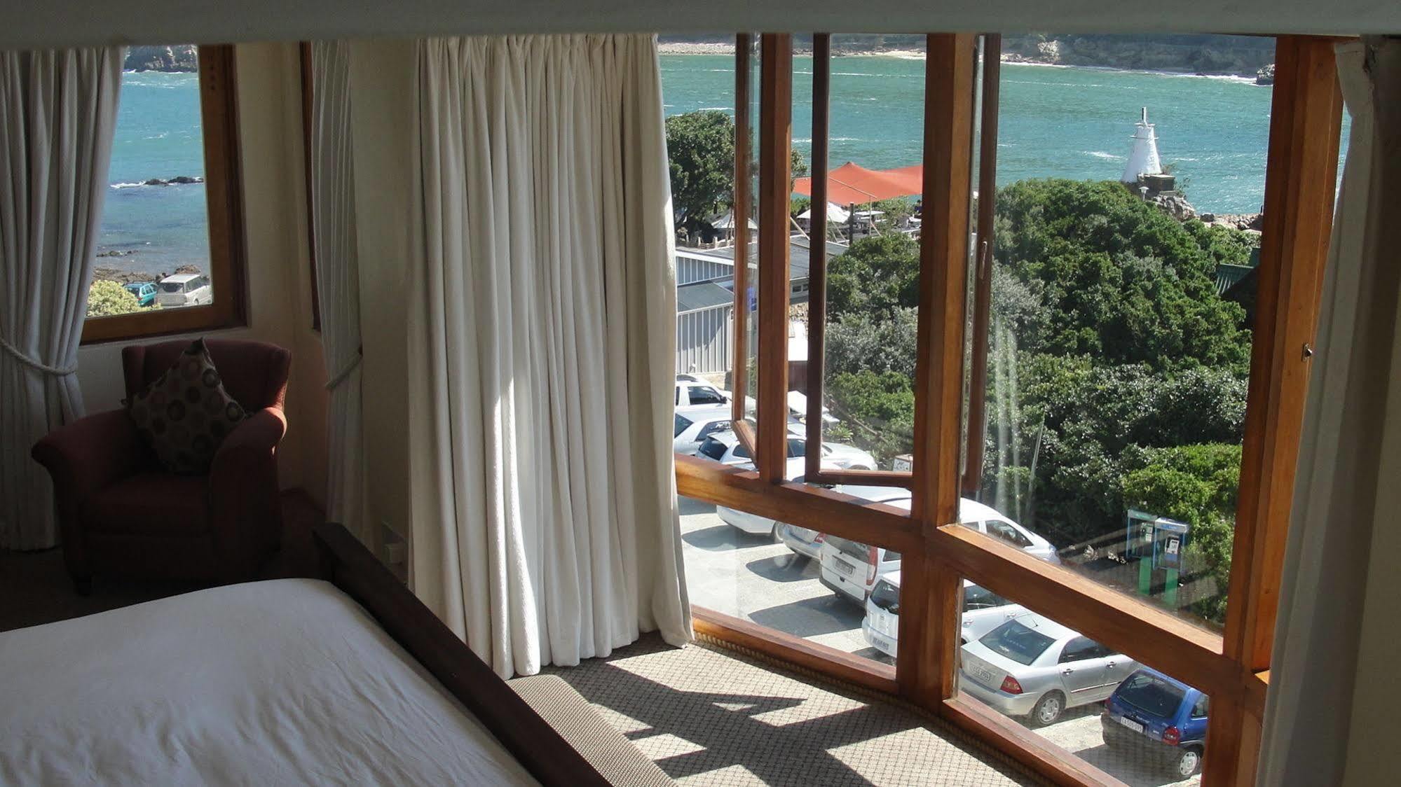 Augusta Bay Guest House Κνύσνα Εξωτερικό φωτογραφία