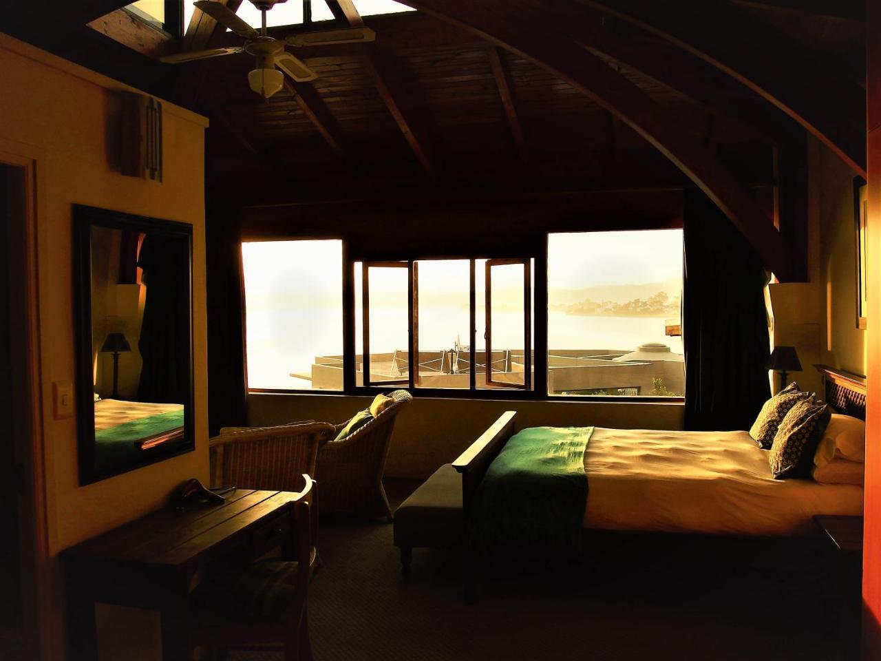 Augusta Bay Guest House Κνύσνα Εξωτερικό φωτογραφία